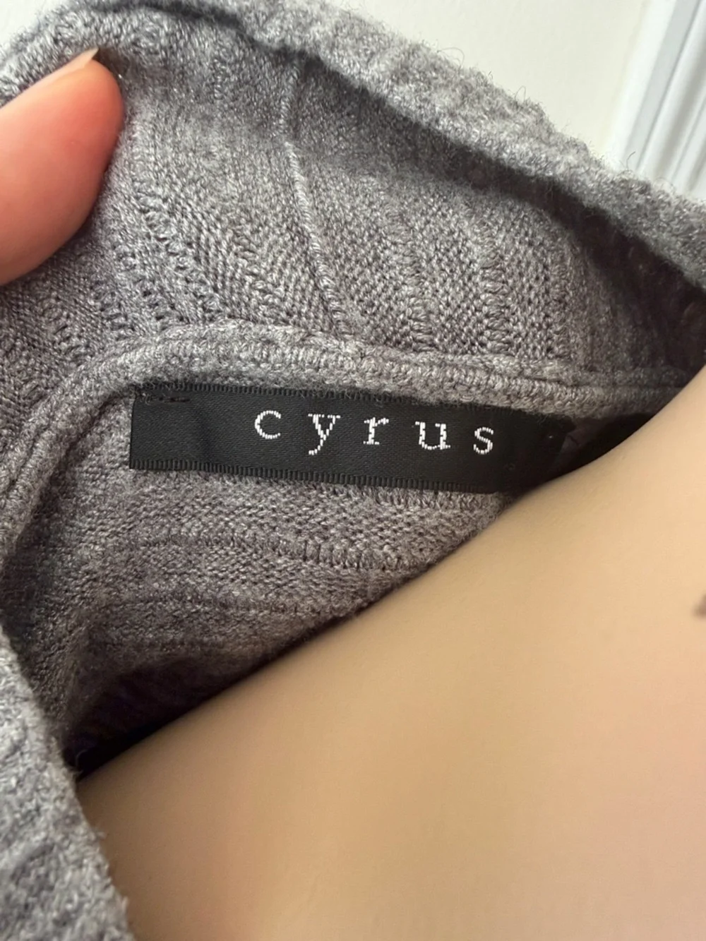 Cyrus Light Gray Open-Front Ribbed Cardigan - Picture 5 of 8